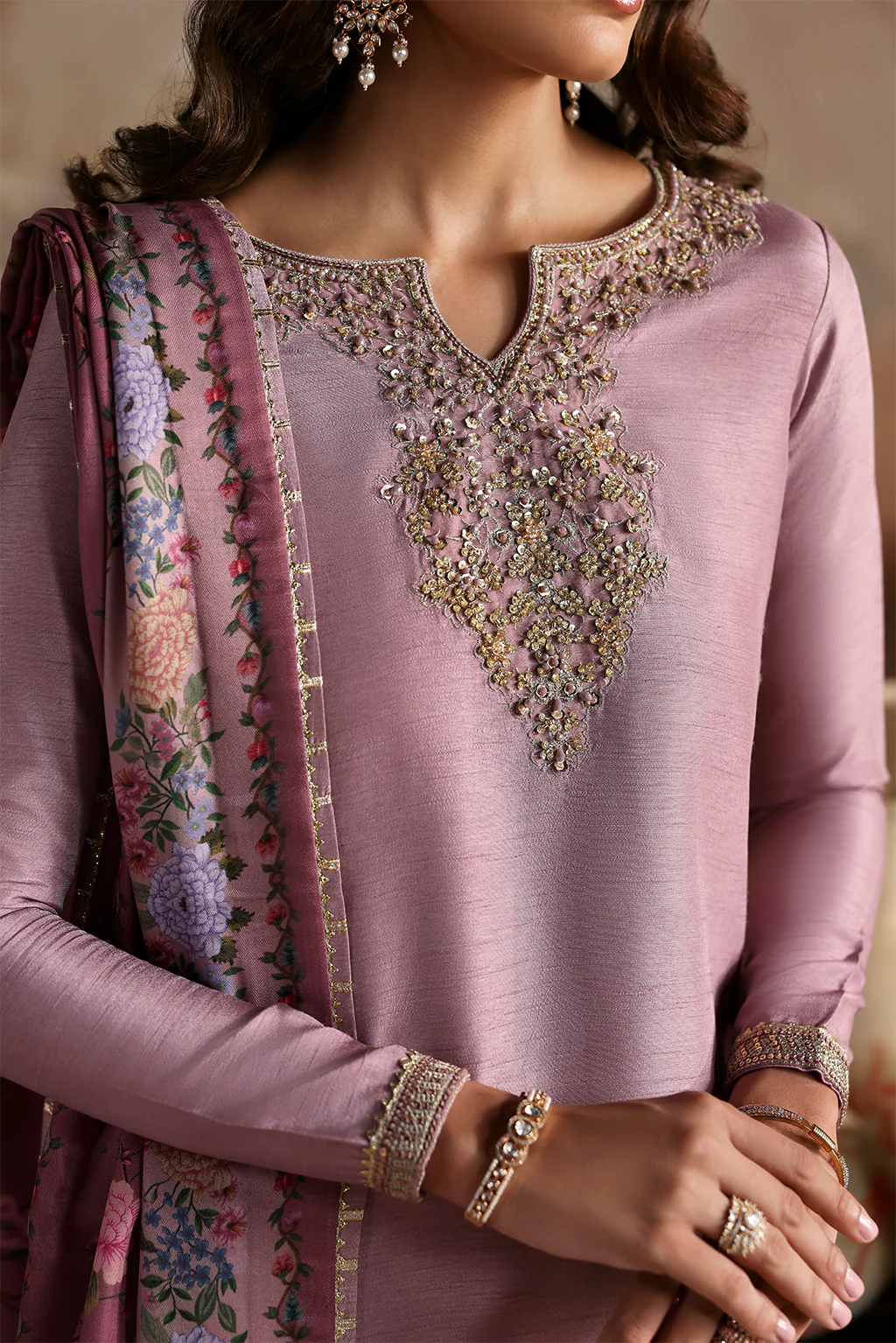 ZAREEN - Image 6